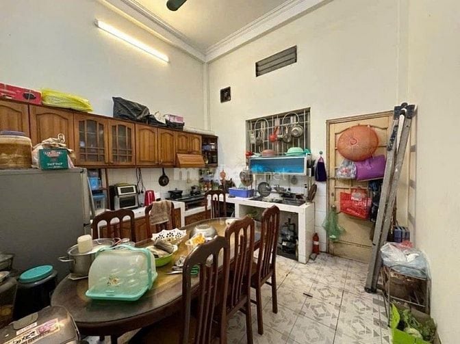 Bán nhà 80m2 Thanh Nhàn, Hai Bà Trưng , Hà Nội , ngõ nông ô tô tránh 