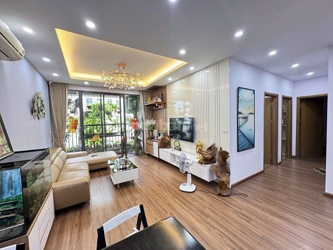 BÁN CĂN CHUNG CƯ 3 PHÒNG NGỦ, PHỐ TRỊNH VĂN BÔ, DT 96M2, TẶNG NỘI THẤT