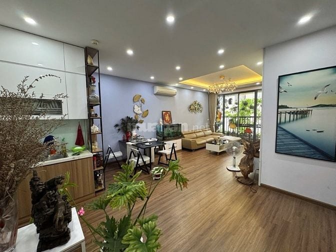 BÁN CĂN CHUNG CƯ 3 PHÒNG NGỦ, PHỐ TRỊNH VĂN BÔ, DT 96M2, TẶNG NỘI THẤT