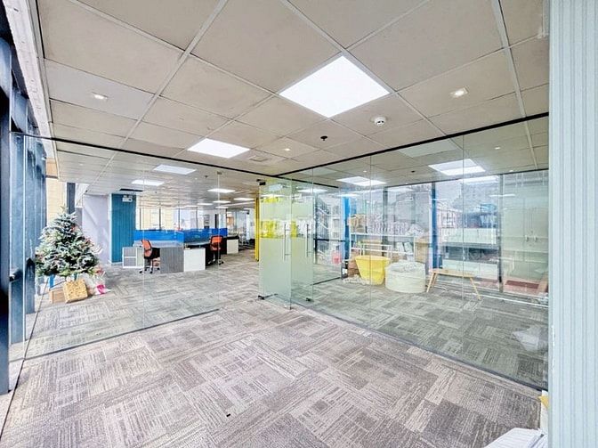 BÁN TOÀ VĂN PHÒNG ĐƯỜNG TRUNG YÊN TRUNG KÍNH SỐ 35 LÔ T1 100m2, 6 TT BÁN TOÀ VĂN PHÒNG ĐƯỜNG TRUNG YÊN TRUNG KÍNH SỐ 35 LÔ T1 100m2, 6 TT