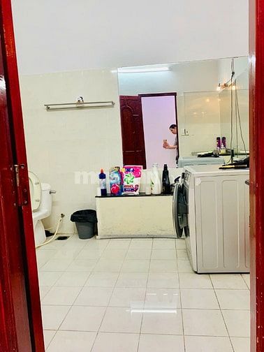 Cho thuê nhà nguyên căn, gần sân bay Tân Sơn Nhất