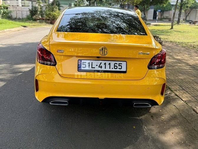 MG 5 Luxury Sản Xuất 2023 Màu Vàng xe đi lướt 
