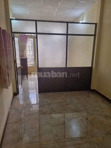 mặt tiền nội bộ đường 13a, dt: 3,5x10, có 1 lầu đúc,