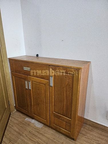 Do Chuyển nhà cần bán nội thất