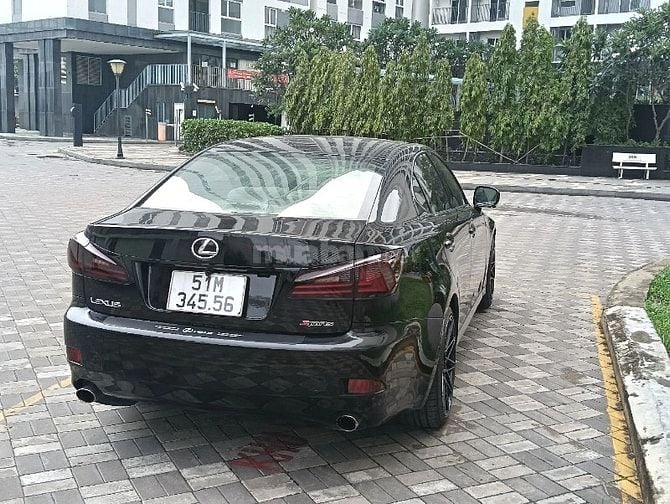 Cần bán lexus is 250 ,SX 12/2005,lên phôm 2022 xe zin cọp,bs víp