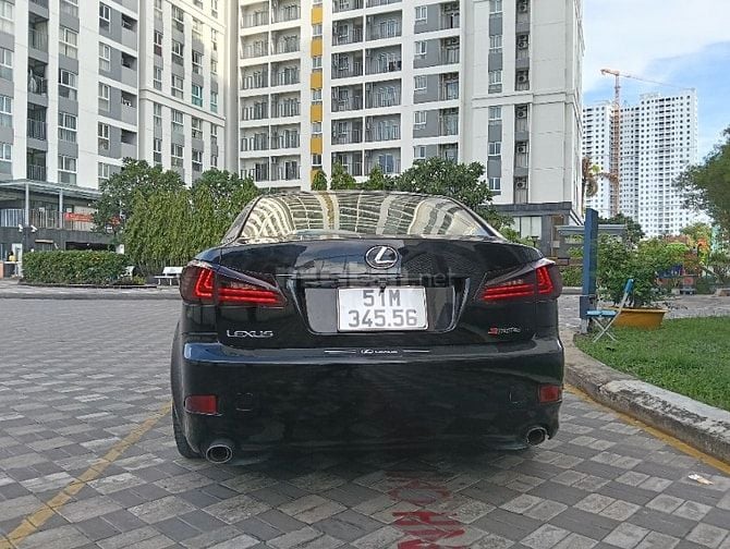 Cần bán lexus is 250 ,SX 12/2005,lên phôm 2022 xe zin cọp,bs víp
