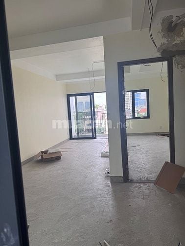Cho thuê nhà kinh doanh mặt đường Lạc Long Quân