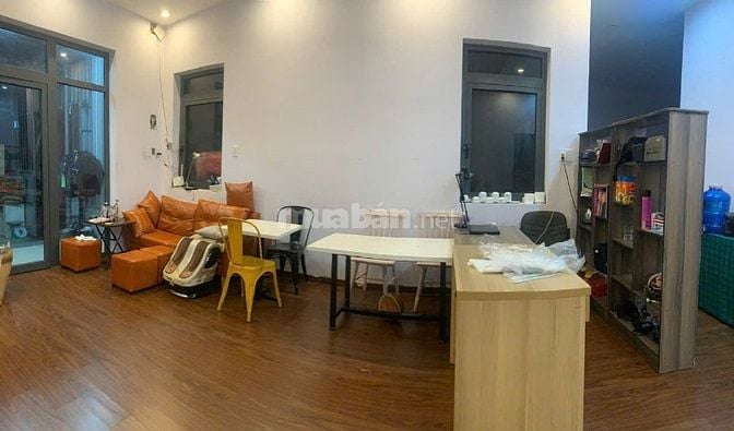 Chính chủ cần chuyển nhượng nhà gấp Đường vĩnh phú thành phố Thuận An 