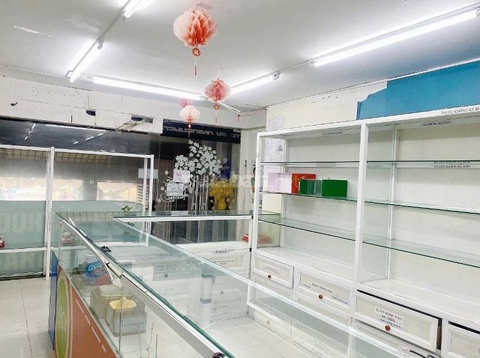 Cho thuê mặt bằng A2, đường D4, KDC Him Lam, Tân Hưng, q7