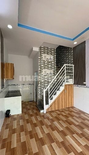 Chủ đi Mỹ định cư, giá 265triệu Hóc Môn