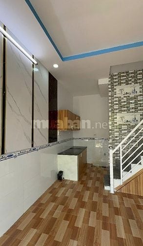 Chủ đi Mỹ định cư, giá 265triệu Hóc Môn