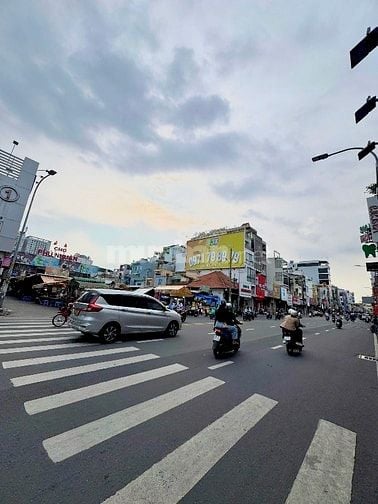 CHO THUÊ MẶT BẰNG đường PHAN ĐÌNH PHÙNG, P.CẦU KIỆU, TPHCM. Giá 20tr