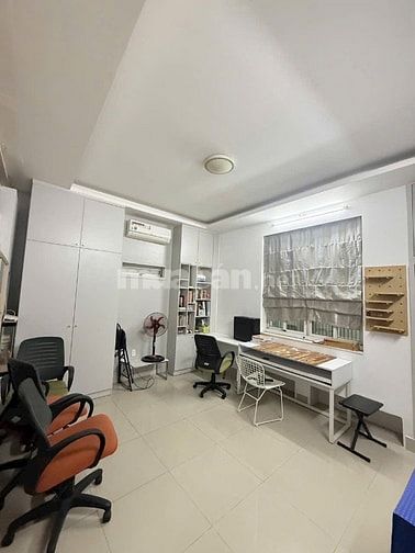 CĂN GÓC 3 MẶT TIỀN – SÁT MẶT TIỀN LÊ LAI, P4 GÒ VẤP GẦN TRƯỜNG ĐẠI HỌC