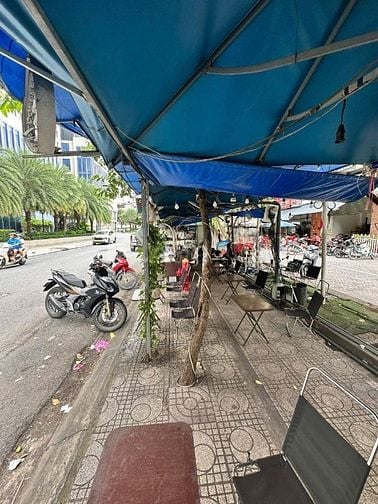  SANG QUÁN CÀ PHÊ – KHU ẨM THỰC TRUNG TÂM Q10