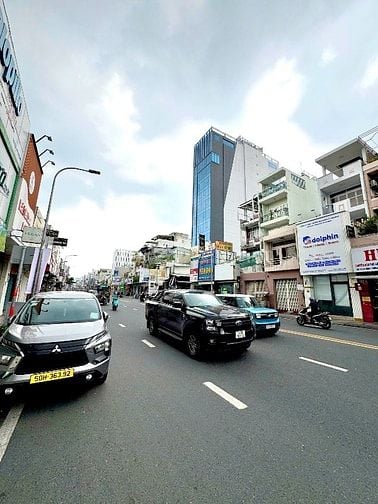 CHO THUÊ MẶT BẰNG đường PHAN ĐÌNH PHÙNG, P.CẦU KIỆU, TPHCM. Giá 20tr