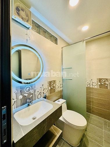 Hẻm xe hơi Lê Văn Sỹ - Đăng Văn Ngữ Tân Bình giáp P.Nhuận thang máy