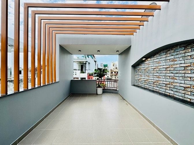Hẻm xe hơi Lê Văn Sỹ - Đăng Văn Ngữ Tân Bình giáp P.Nhuận thang máy