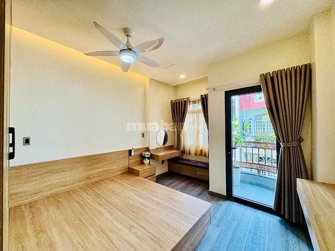 Hẻm xe hơi Lê Văn Sỹ - Đăng Văn Ngữ Tân Bình giáp P.Nhuận thang máy