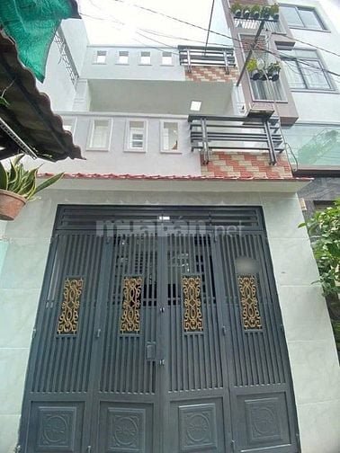 Cho thuê nhà 216/12 Đường số 8,P11, Q.Gv hẻm xe hơi 