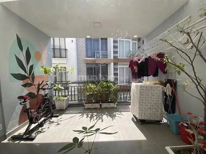 Bán nhà Đặng Thuỳ Trâm, BT giá 4TỶ1, 77m2 - Hẻm ô tô kh bị ngập nước