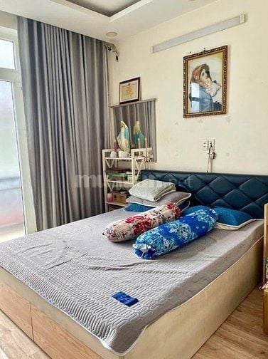 Bán nhà Đặng Thuỳ Trâm, BT giá 4TỶ1, 77m2 - Hẻm ô tô kh bị ngập nước
