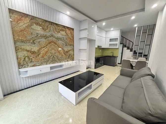 { Bán gấp } Bán nhà đẹp đại từ, nhà chính chủ ,gần phố, đủ công năng,n