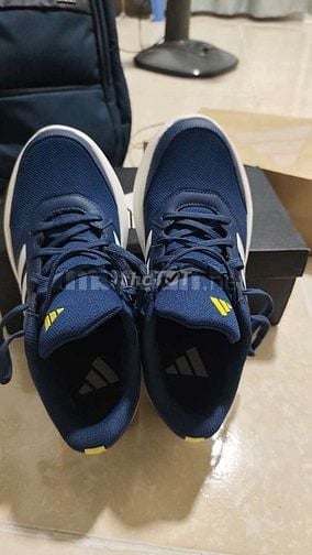 Giày Adidas BASE A M Running size 42 99%
