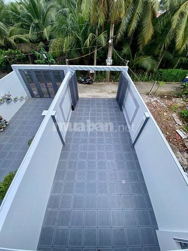 NHÀ LẦU KP2 PHƯỜNG TRUNG AN MỸ THO ĐƯỜNG Ô TÔ 