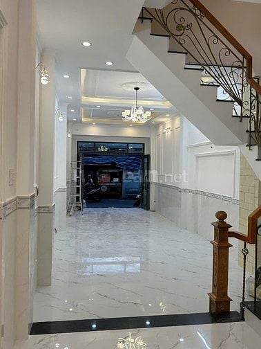 Nhà mới tuyệt đẹp 180m2, 1trệt, 2lầu, ST, 4mx16m2, H385 Phạm Thế Hiển