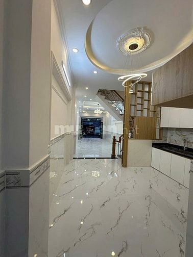 Nhà mới tuyệt đẹp 180m2, 1trệt, 2lầu, ST, 4mx16m2, H385 Phạm Thế Hiển
