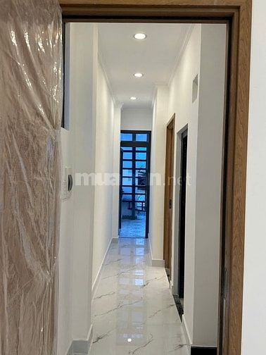 Nhà mới tuyệt đẹp 180m2, 1trệt, 2lầu, ST, 4mx16m2, H385 Phạm Thế Hiển