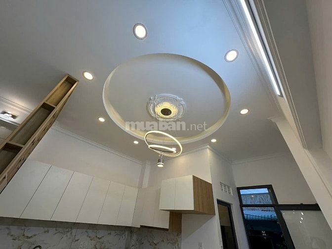 Nhà mới tuyệt đẹp 180m2, 1trệt, 2lầu, ST, 4mx16m2, H385 Phạm Thế Hiển