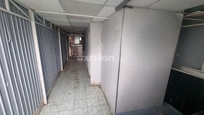Bán gấp nhà mặt phố Đường Phan Xích Long, Phường 2, Phú Nhuận, HCM 14,
