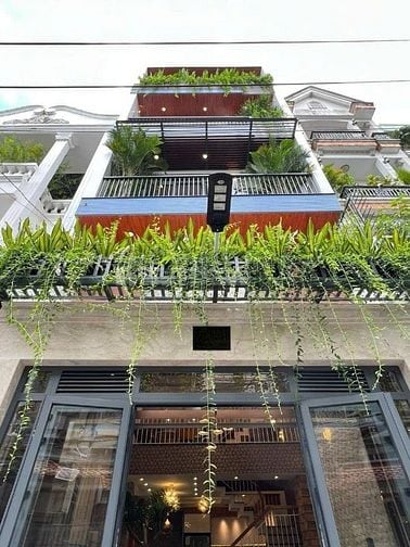 CẦN TIỀN BÁN GẤP Nhà Phan Văn Trị, Bình Thạnh, SHR giá 2 tỷ 550 triệu