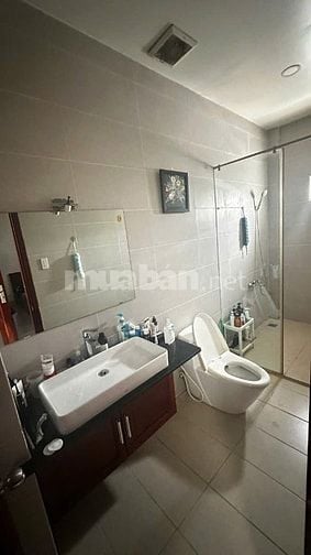 Cho thuê nhà khu Tân Quy Đông Phường Tân Phong Quận 7. cách Lotte 1km 