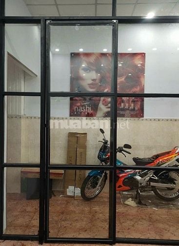 Sửa nhà Thanh Lý vách Kính CL khung sắt chia ô nhỏ