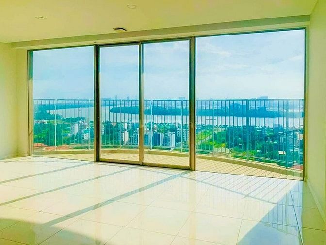 Bán Căn hộ tại Waterina Suites 3 phòng ngủ tầng cao view sông 160m2