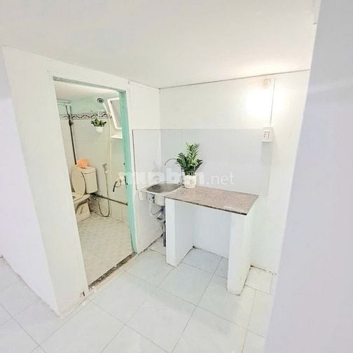 Phòng đẹp gác lửng gần ĐH Công Thương - 26/42 Tân Sơn Nhì Q.Tân Phú