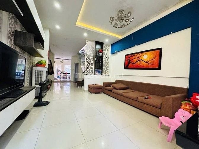 BÁN NHÀ 5 TẦNG KHU PHỐ ÂU CƠ – TÂY HỒ – HÀ NỘI
