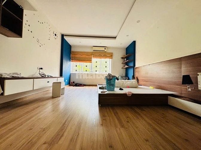 BÁN NHÀ 5 TẦNG KHU PHỐ ÂU CƠ – TÂY HỒ – HÀ NỘI