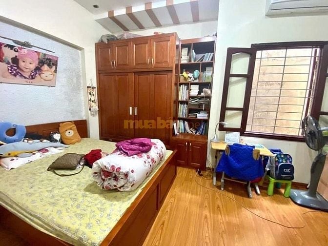 TRẢ NỢ CHO CON BÁN NHÀ 60M2  ĐƯỜNG TRẦN NÃO, Q2 GIÁ 2TỶ350 GẦN CHỢ