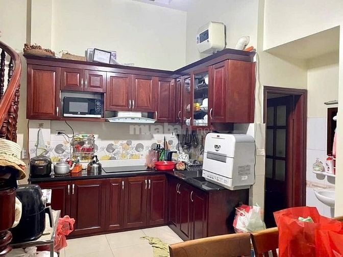TRẢ NỢ CHO CON BÁN NHÀ 60M2  ĐƯỜNG TRẦN NÃO, Q2 GIÁ 2TỶ350 GẦN CHỢ