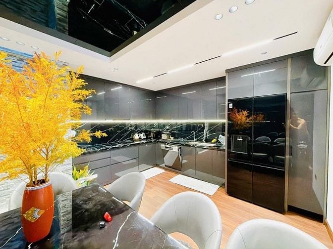Nhà Đẹp Ô TÔ Vào Nhà, Lạc Trung, Hai Bà Trưng 70m, 8 tầng, giá 29.8 tỷ