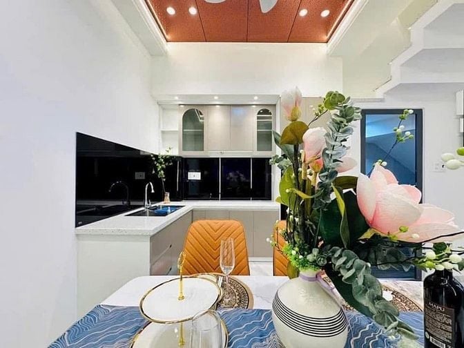 RẺ NHẤT KHU VỰC BÌNH THẠNH CHỈ NHỈNH 4 TỶ SỞ HỮU NHÀ LÊ QUANG ĐỊNH 