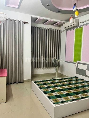 Chủ đi Mỹ bán gấp nhà 1T1L Quang Trung 65m2 Giá 1Tỷ560tr SHR