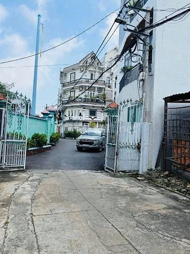 Bán lô đất đẹp hẻm xe hơi (4,2x14) 379/17 Thống Nhất p11 Gò Vấp
