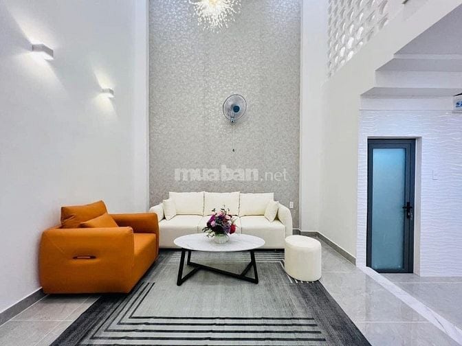 NHÀ BÁN ngay đường Pasteur, Quận 3 đang sẳn dòng tiền thuê 1200 Usd