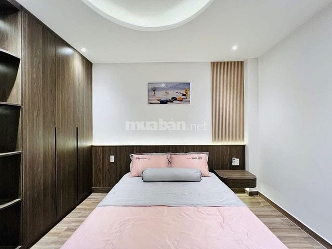 NHÀ BÁN ngay đường Pasteur, Quận 3 đang sẳn dòng tiền thuê 1200 Usd