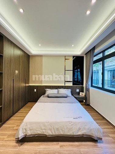 NHÀ BÁN ngay đường Pasteur, Quận 3 đang sẳn dòng tiền thuê 1200 Usd