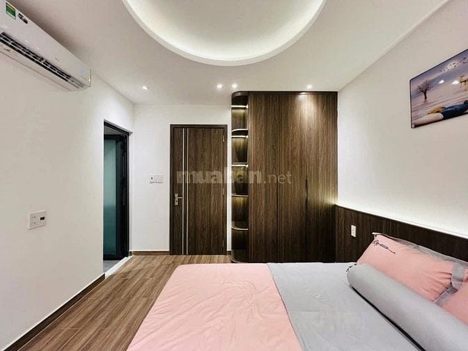 NHÀ BÁN ngay đường Pasteur, Quận 3 đang sẳn dòng tiền thuê 1200 Usd